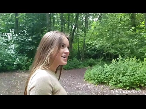 ❤️ Megkértem Evelinát, hogy nyilvános helyen szexeljünk! Igent mondott. Aztán seggbe basztam és a szájába élveztem. Aztán összepisálta magát. ❤️ Orosz pornó at hu.desixxxtube.ru