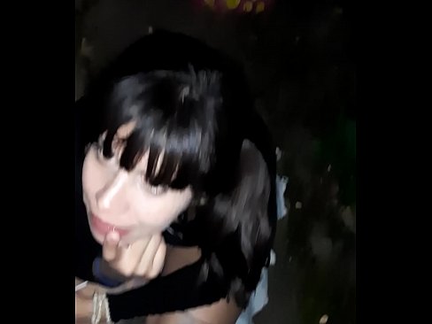 ❤️ A pénisz feldagadt az utcán egy cukorkáért cserébe. ❤️ Orosz pornó at hu.desixxxtube.ru